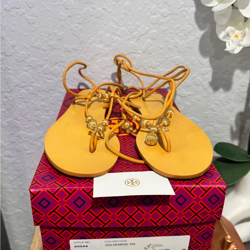 Tory Burch Capri Lace up Yellow and gold Sandals Worn Once !!! - Picture 4 of 10